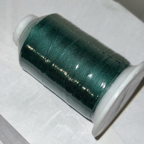 Gutermann Premium Serger Thread 1000m #788 Dark Green NEW Universal CA0276 - Picture 5 of 8